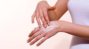Перечень средств и описание способов лечения кожи рук