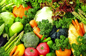 Диета больного должна включать в себя большое количество овощей.